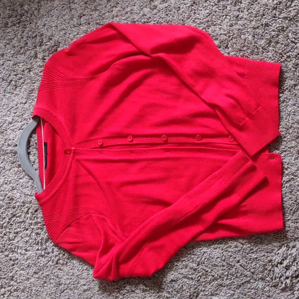 5/$25 Banana Republic red cardigan